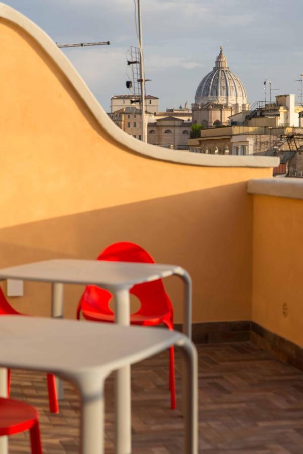Terrazza Giuliana Rooftop روما المظهر الخارجي الصورة