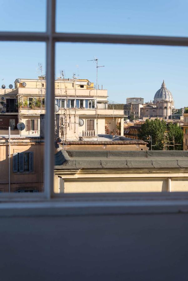 Terrazza Giuliana Rooftop روما المظهر الخارجي الصورة